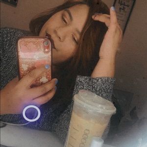 Meet your Posher, Anakaren